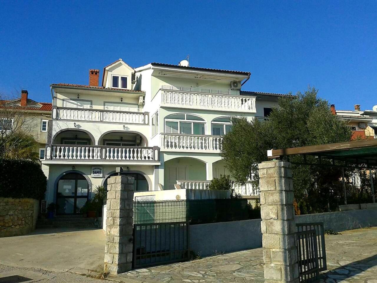 Apartmani Djurda Krk Town Exteriör bild
