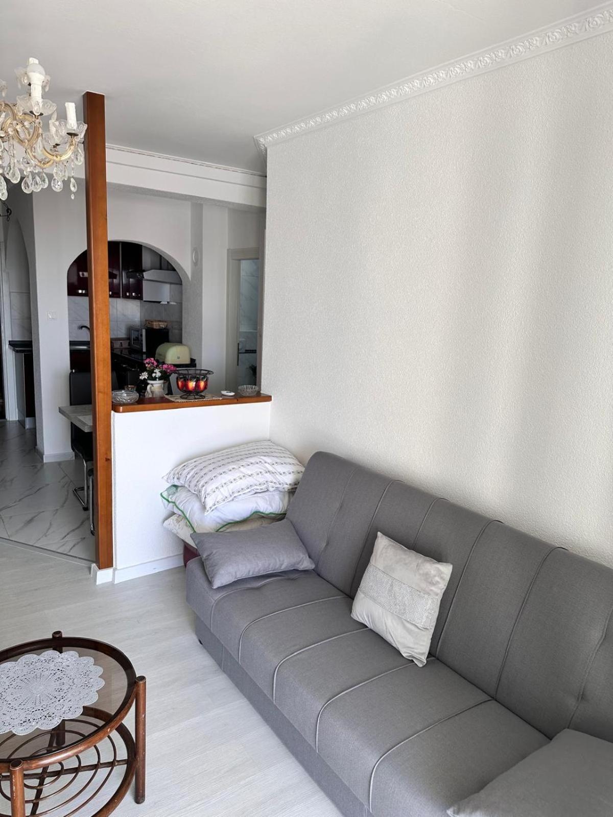 Apartmani Djurda Krk Town Exteriör bild